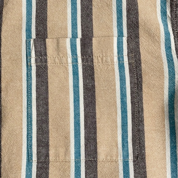 Art Class button up shirt with hood - Picture 2 of 4